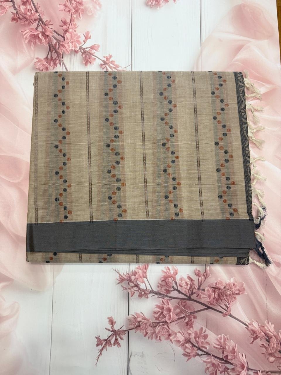 chettinad-cotton-saree-with-contemporary-woven-motifs-contrast-border